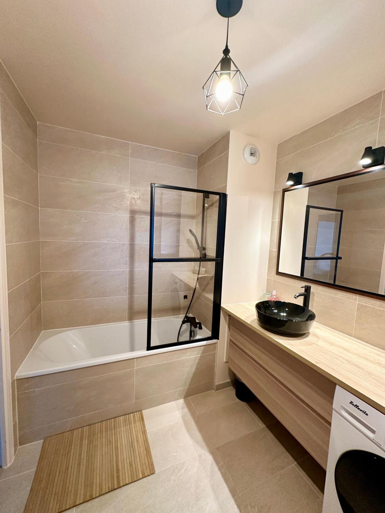 Appartement Chaleureux - Meaux Exterior foto